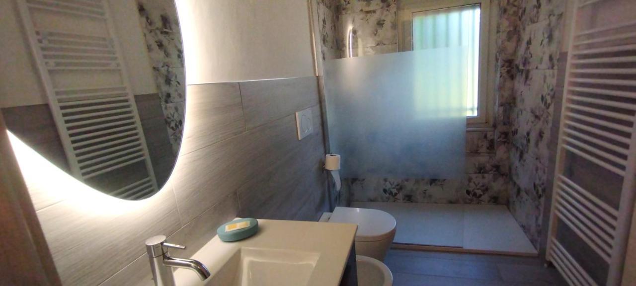 Vista Lago Lecco - Neiade Guest House Pescate Exterior foto